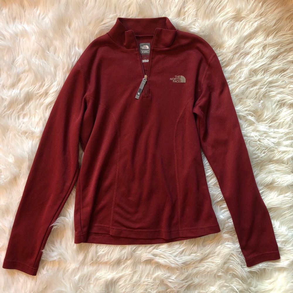 North Face VaporWick Pullover